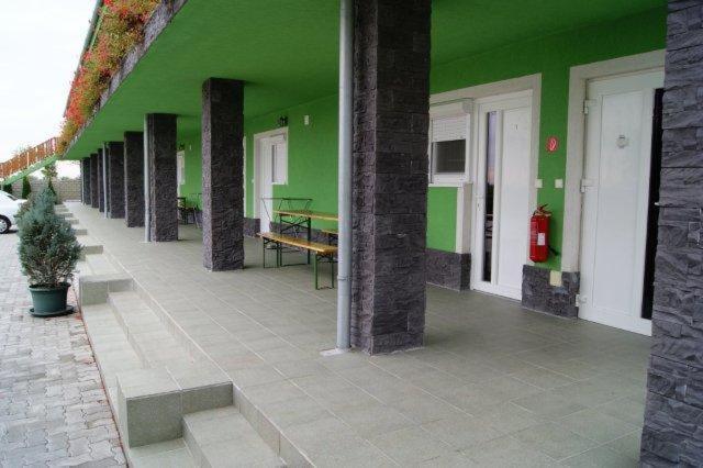 Apartman Taktik Veľký Meder Kültér fotó