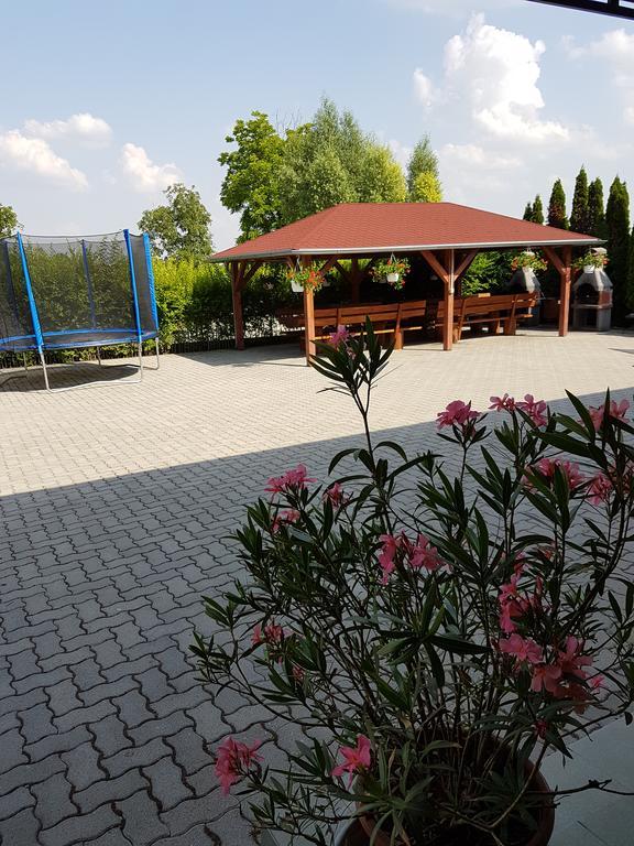 Apartman Taktik Veľký Meder Kültér fotó