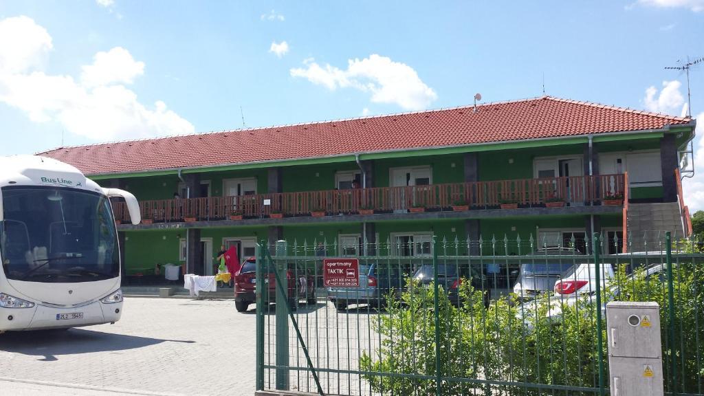 Apartman Taktik Veľký Meder Kültér fotó