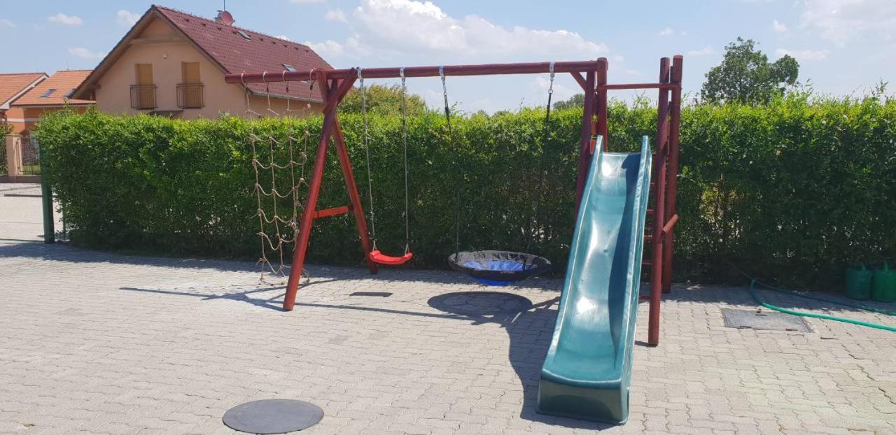 Apartman Taktik Veľký Meder Kültér fotó